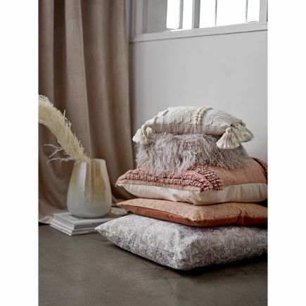 White Cushion with Tassels Fasti | Procomobel