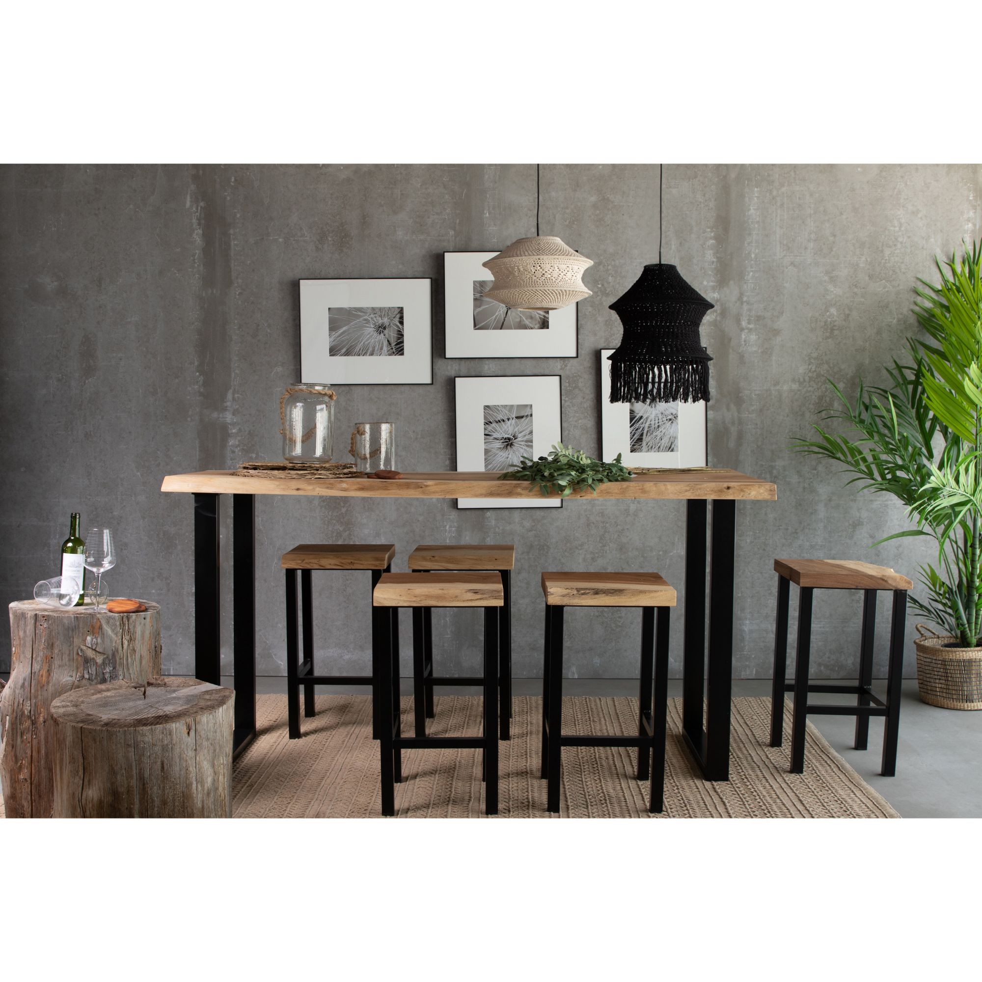 Conjunto Mesa Alta con Taburetes ‘Alcazar’