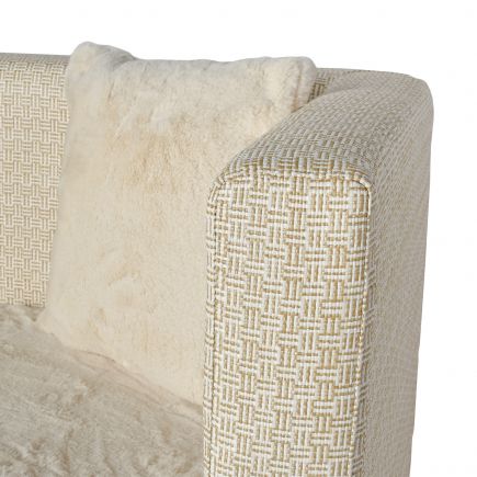 Chester Sofa in Raffia and beige hair Óder | Procomobel