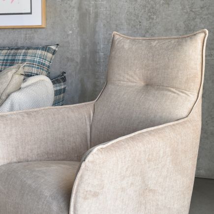 Lovelace Upholstered High Back Armchair : Procomobel