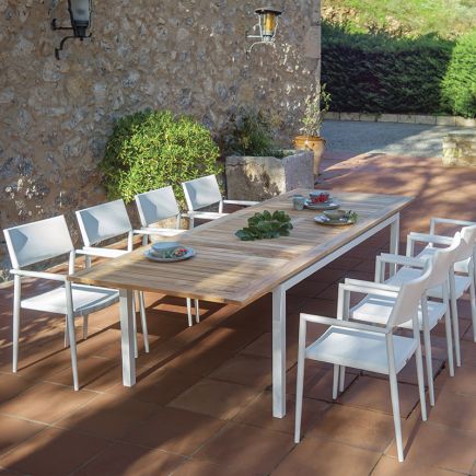 Rectangular Extendable Outdoor Table Camelia : Procomobel