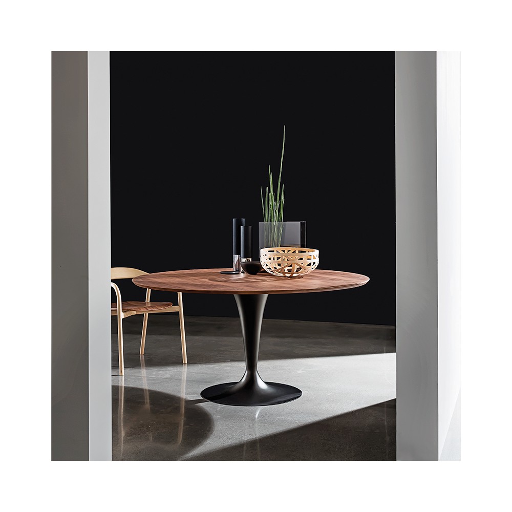 Mesa cuadrada de vidrio ‘Flute’