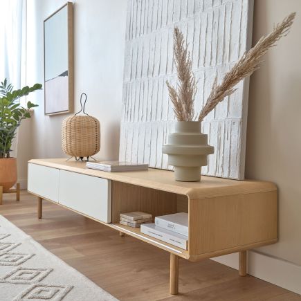 Velia Beige Metal Vase | Procomobel