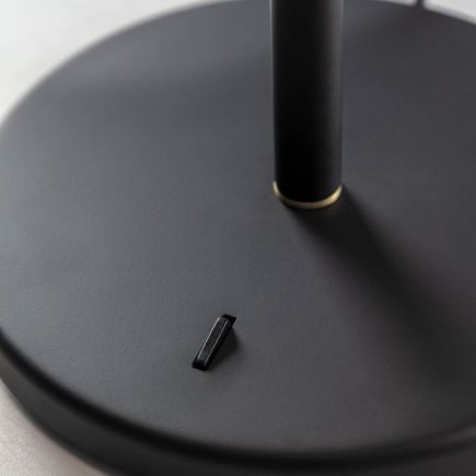 Veleira Steel Table Lamp | Procomobel