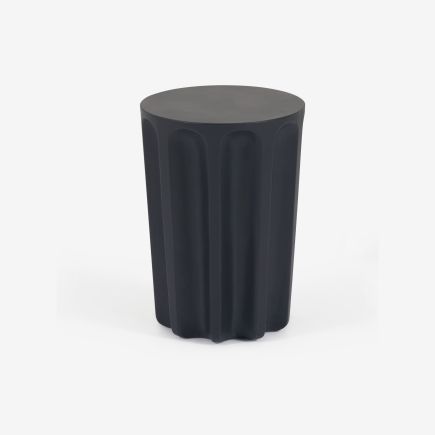 Cement Outdoor Side Table Ø32 Vilandra | Procomobel