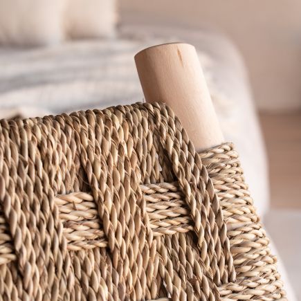Banda Wood and Fiber Chair | Procomobel