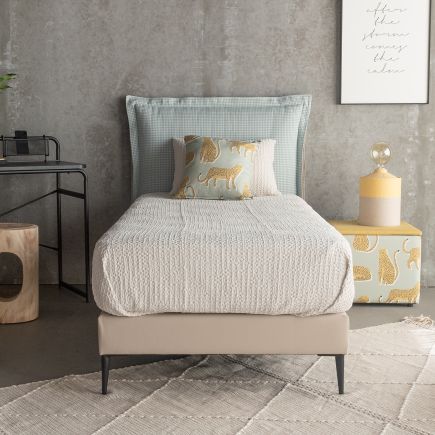 Dublin Upholstered Headboard and Bed Base : Procomobel