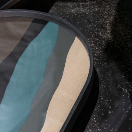 Imagen de Detalle Borde Bandeja de Vidrio Ovalada ‘Wabi Sabi’
