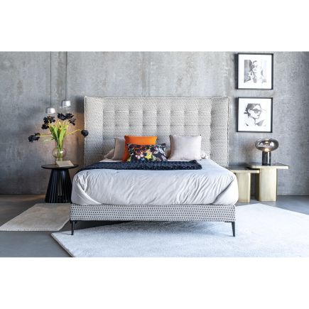 Matt Aluminum Ceiling Lamp 'Arumi' | Procomobel