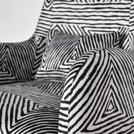 Imagen de Detalle Sillón en Blanco y Negro Muniellos