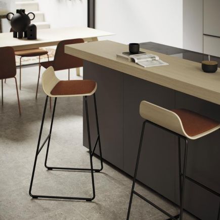 High Stool Integrated Seat 'Bisell' | Procomobel