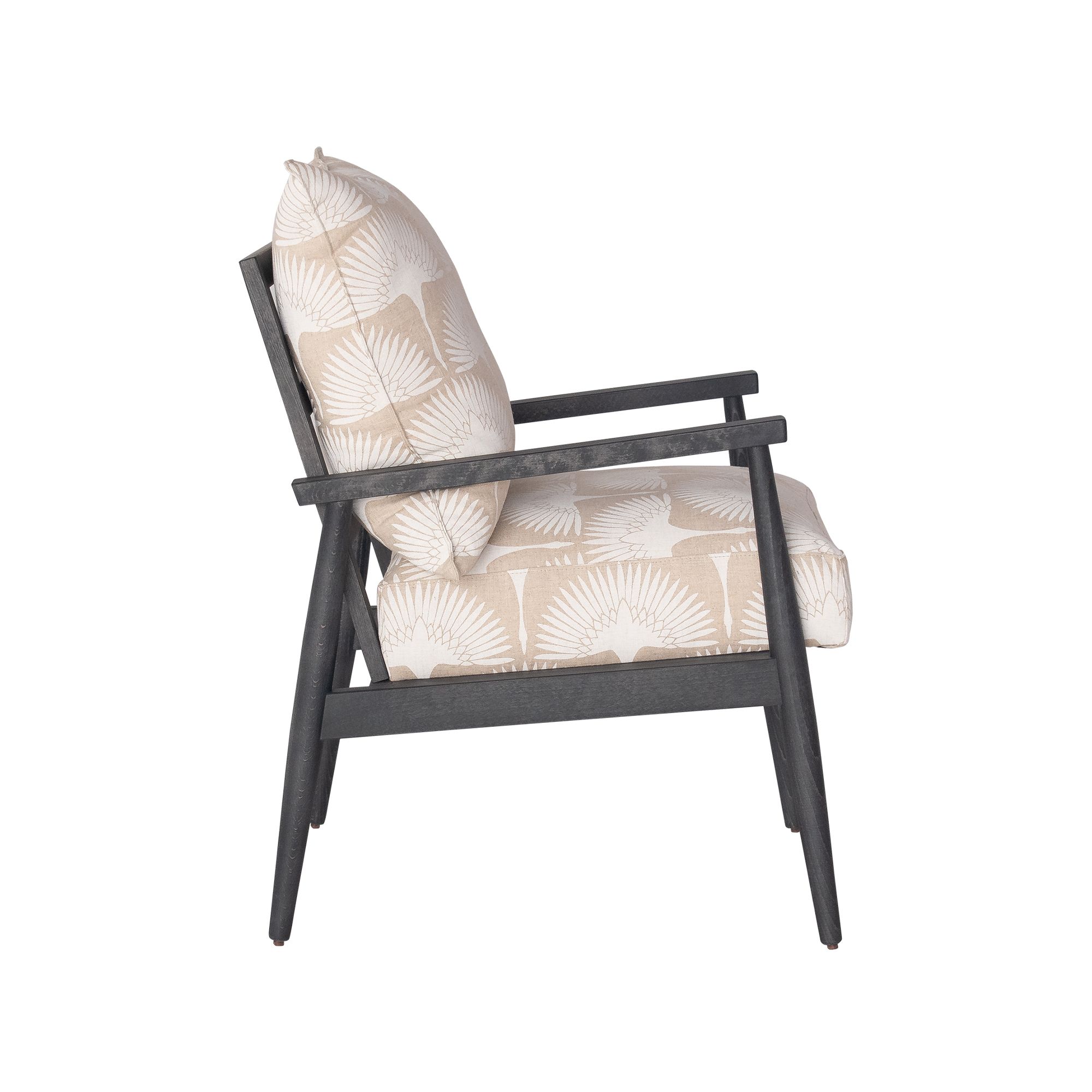 Oak upholstered armchair 'Obi'
