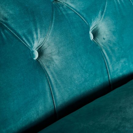 Chester Velvet Turquoise Velvet 'Ledoux' | Procomobel