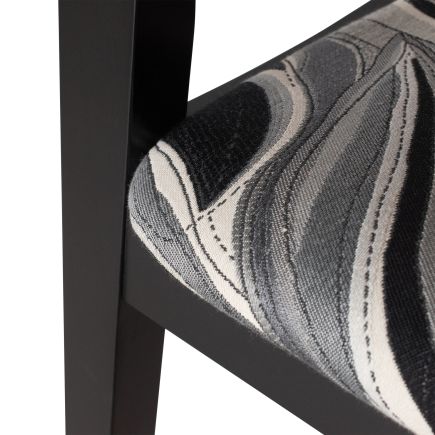 Imagen de Detalle Estructura Silla de Comedor Tapizada Elsa