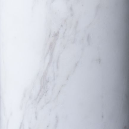 Lámpara de Mesa Mármol Blanco Kine detalle mármol