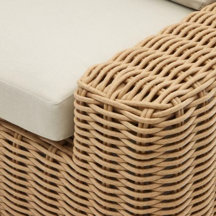 Imagen de Detalle Reposabrazos Sillón Exterión Ratán Portlligat