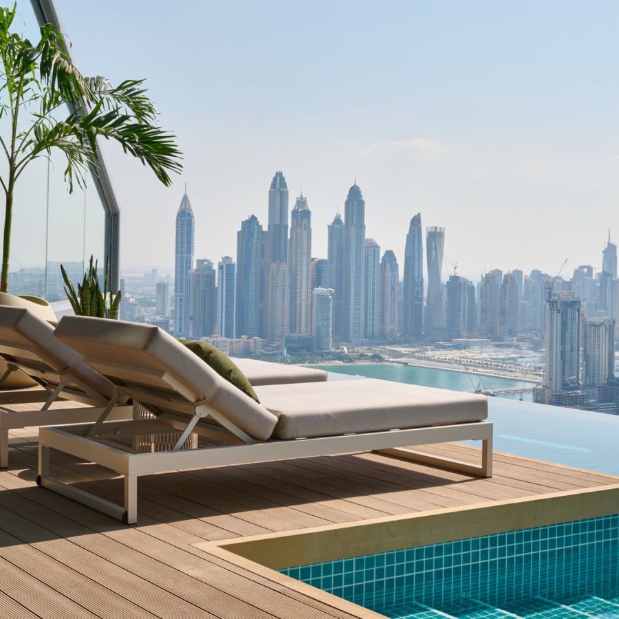 Landscape' Aluminum Lounger