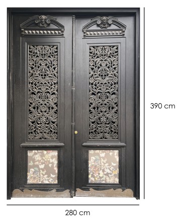 Antique Teak Carved 'Mand' Door'